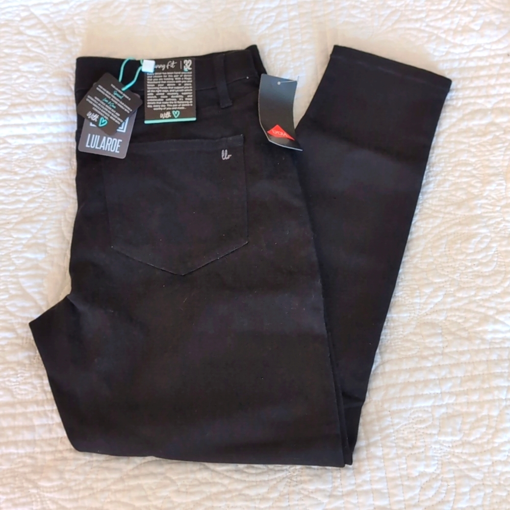 BNWT LulaRoe Black skinny jeans